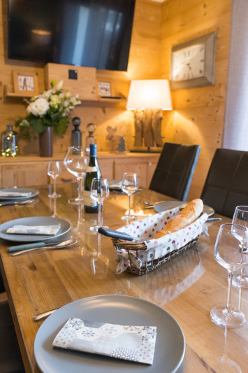 Photographe immobilier en Maurienne : salon salle à manger