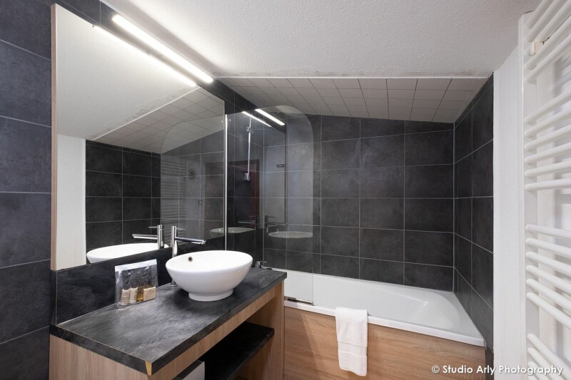 Salle de bain d'un appartement de la résidence Valset, Val Thorens