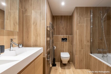 photographie agence immobilière en Tarentaise : salle de bain