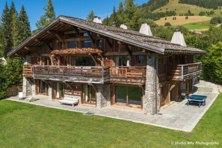 Chalet de luxe à Megève : façade